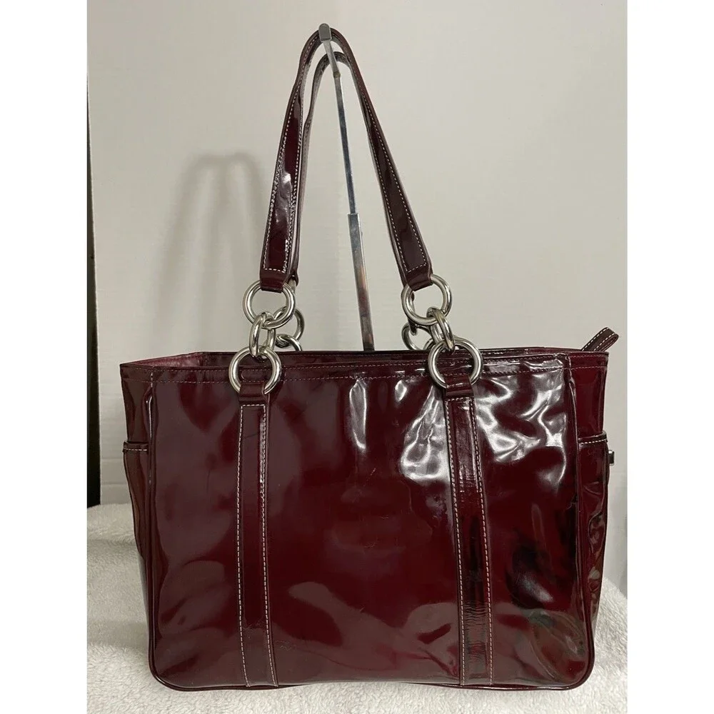 Coach Burgundy Patent Leather Tunrlock Pocket Double Handle Tote Bag READ - Picture 2 of 16
